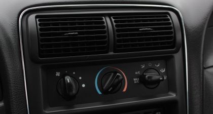 Klimatyzacja samochodowa zimą – jak używać i ustawić?